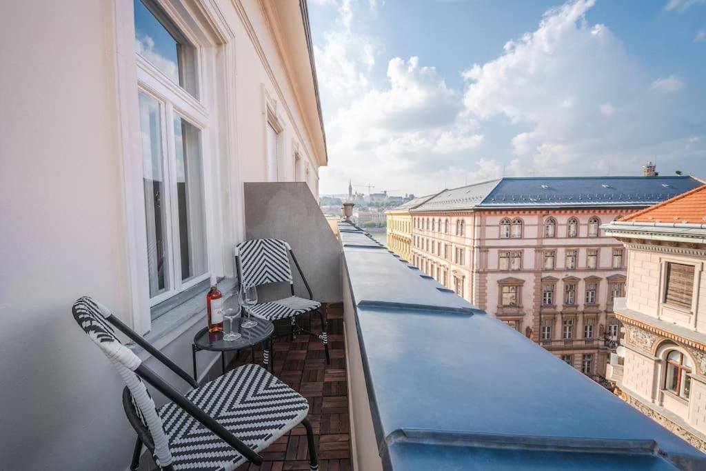 Brandnew Citycenter Flat With The View And Terrace Apartment Budapest Exterior photo